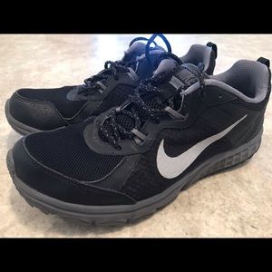 Nike Wild Trail 10.5 shoes
